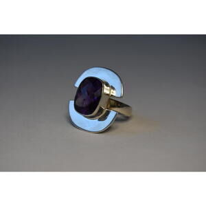 Vintage Modernist Style Sterling Silver Amethyst Ring